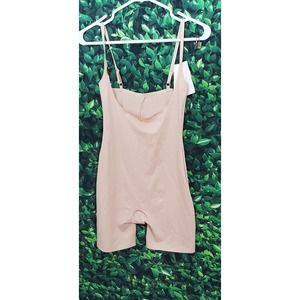 Wacoal Women's Beyond Naked Open Bust Body Shaper-Small